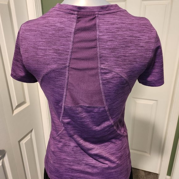 Short Sleeve Workout Shirt - Picture 2 of 2